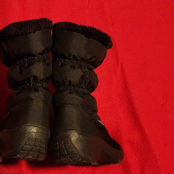Ladies Antarctica black winter boot, size 8.5 - Picture 8 of 11